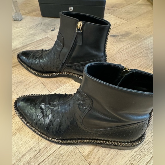 Lanvin python boot with chain - Picture 2 of 8